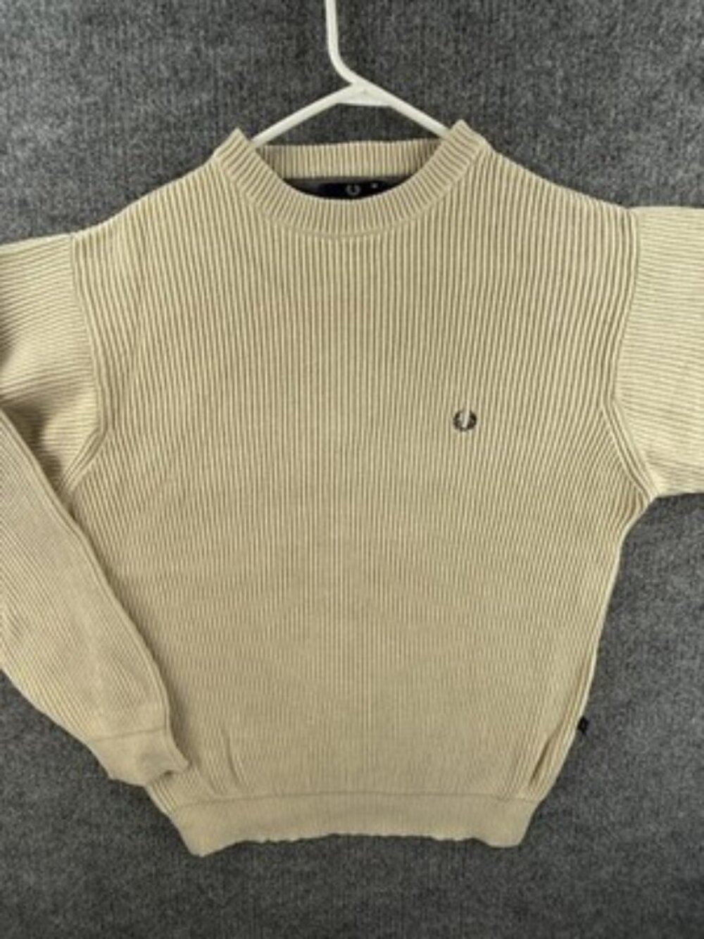 Fred Perry Long Sleeve Beige Cotton Medium Crew Neck Sweater Pullover Logo Solid